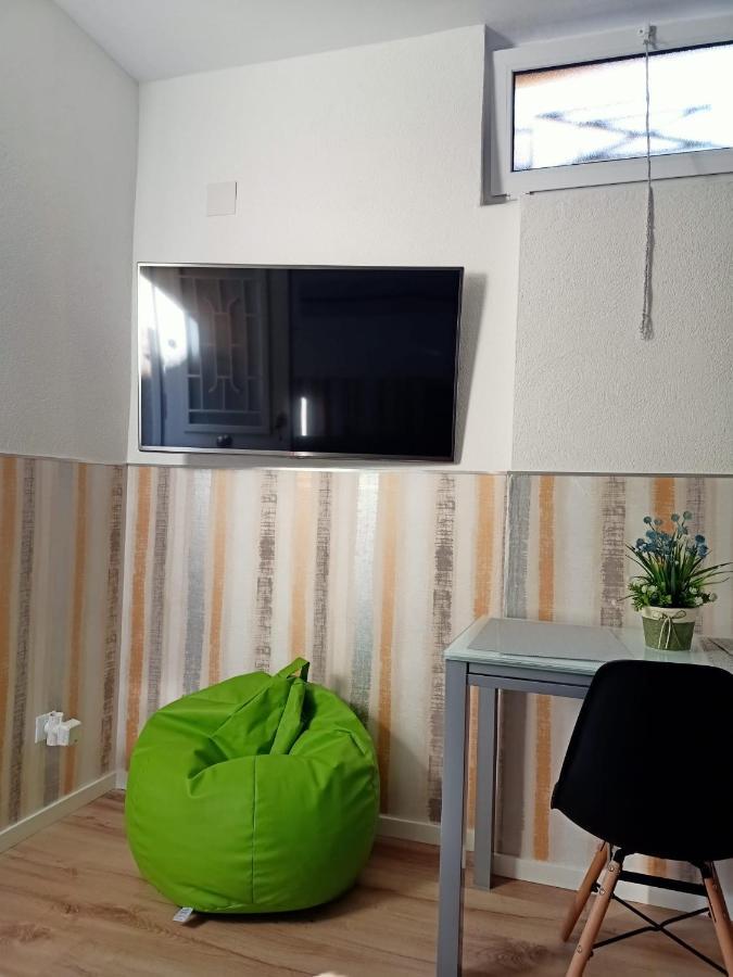 Angeles Home Ел Вендрел Екстериор снимка